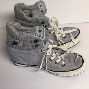 Converse Platform High Tops Women’s Sz 9